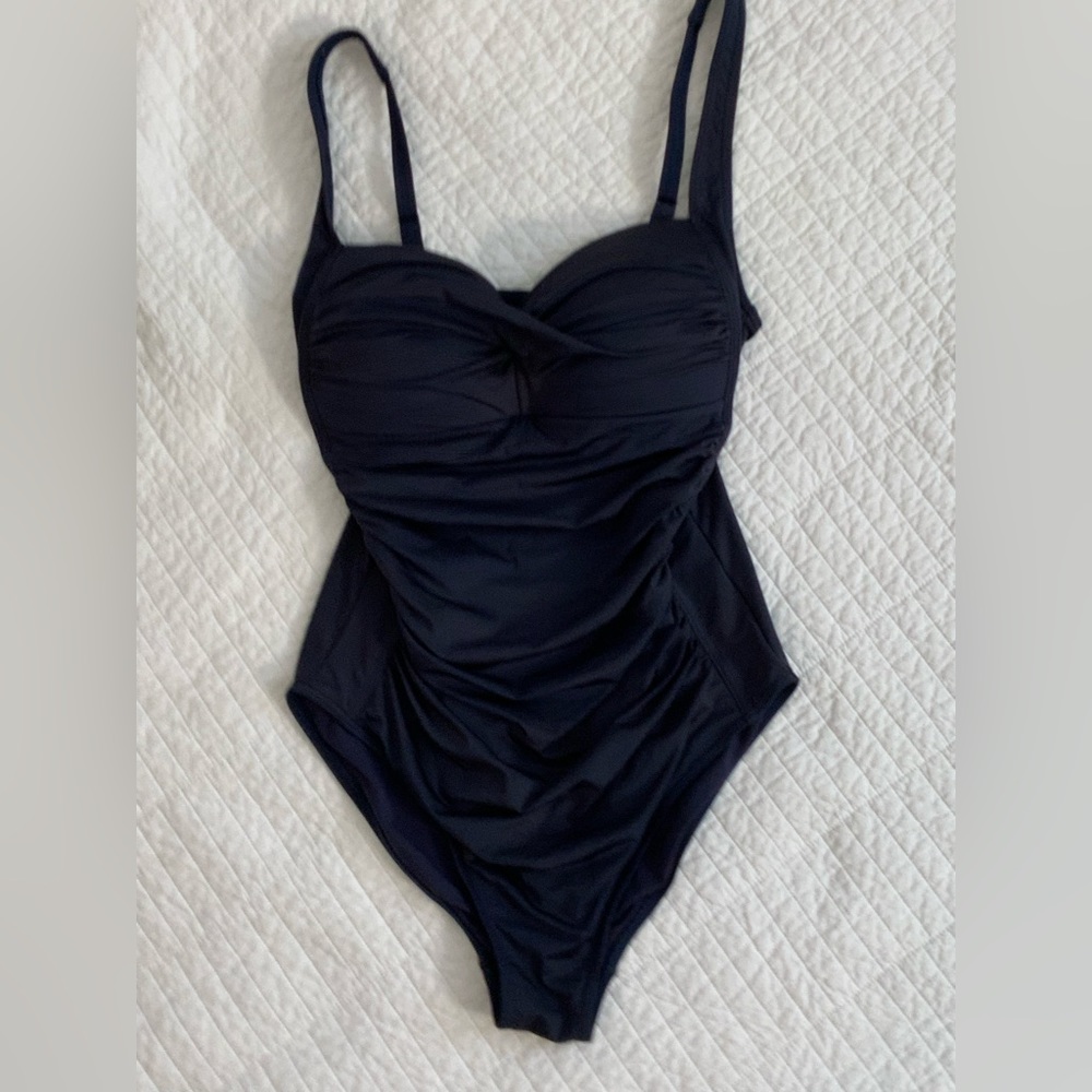 Bond-eye Navy Swimsuit